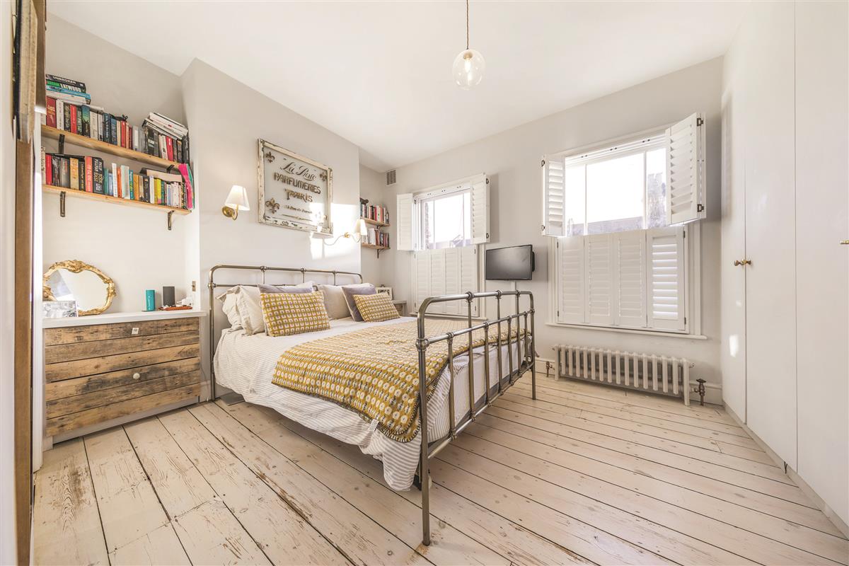 House For Sale in Nutbourne Street, W10 Featuring a Garden (ref 61276) Douglas & Gordon