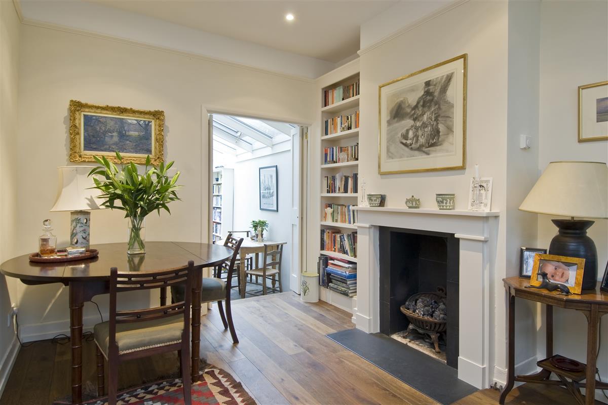 House For Sale in Cardross Street, W6 Featuring a Garden (ref 32089